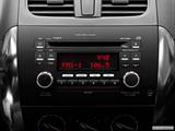  Stereo controls photo